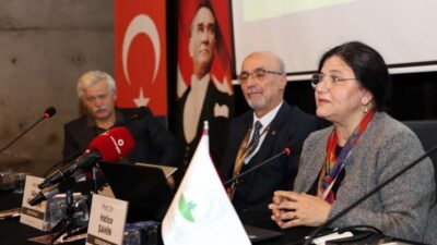 Osmangazi Belediyesi’nin düzenlediği “Bursa’nın Yedi Yüzü: Fetihten Cumhuriyet’e Sempozyumu”, Panorama