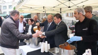 Osmangazi Belediye Başkanı Erkan Aydın, her hafta gerçekleştirdiği mahalle ziyaretleri