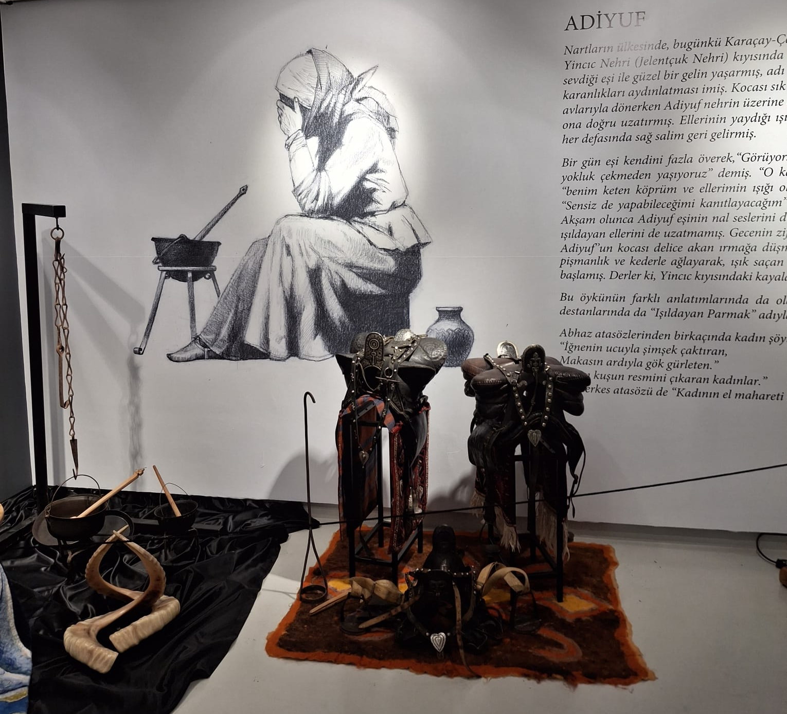 Bursa Ressam Şefik Bursalı Sanat Galerisi, Çerkes el sanatlarının en