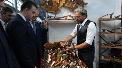 Yaklaşık 700 yıllık geçmişe sahip olan ve maharetli ustaların ellerinde
