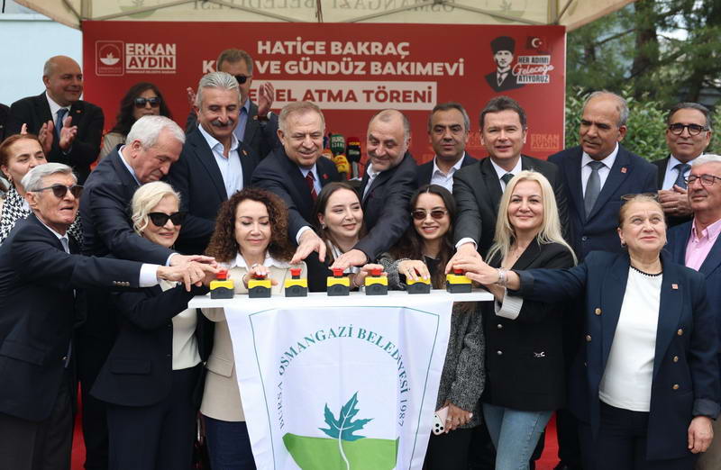 Çocukların geleceğe güvenle hazırlanması için eğitime yönelik çalışmalarını aralıksız sürdüren