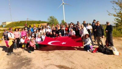 Mudanya Belediyesi Yürüyüş Grubu tarafından düzenlenen doğa yürüyüşü, 68 katılımcıyla
