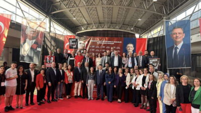 CHP Bursa İl Örgütü, Merinos AKKM'de geniş katılımlı bir bayramlaşma
