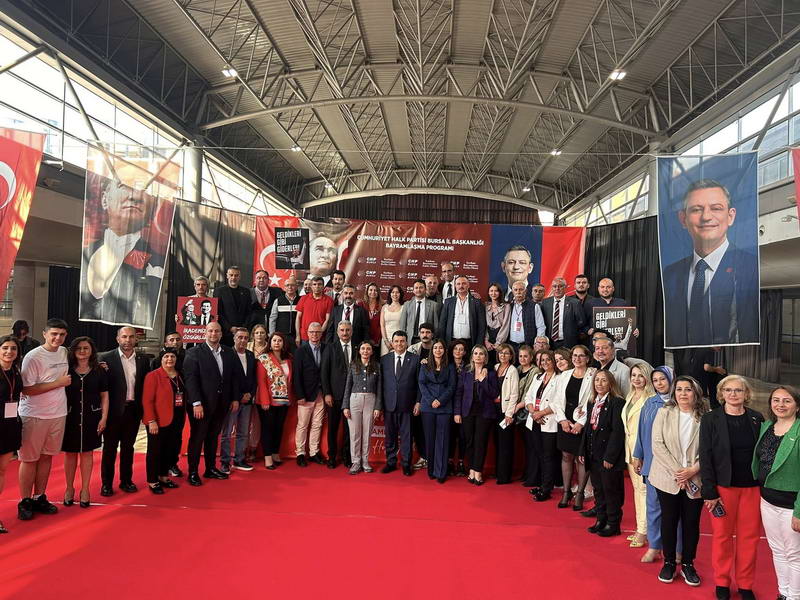 CHP Bursa İl Örgütü, Merinos AKKM'de geniş katılımlı bir bayramlaşma