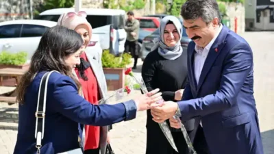 Yıldırım Belediyesi, Anneler Günü’nde anlamlı bir buluşmaya ev sahipliği yaptı.