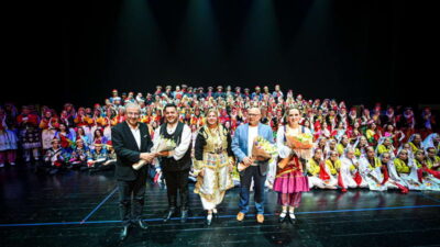 Türkiye’nin köklü folklor gösteri ekiplerinden Karagöz Halk Dansları Topluluğu, Atatürk