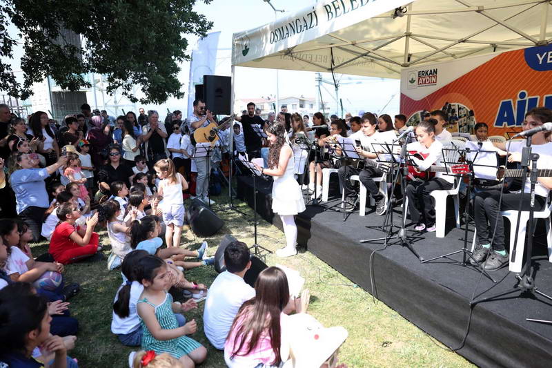 Osmangazi Belediyesi tarafından düzenlenen “Aile Şenliği”, vatandaşları doğayla iç içe