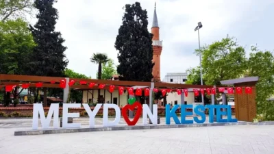 Kestel Belediyesi, uzun bir eğitim öğretim yılının ardından karnelerini alan