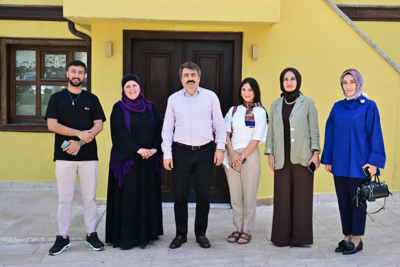 Yıldırım Belediye Başkanı Oktay Yılmaz, 6. Geleneksel El Emekleri Festivali’ne