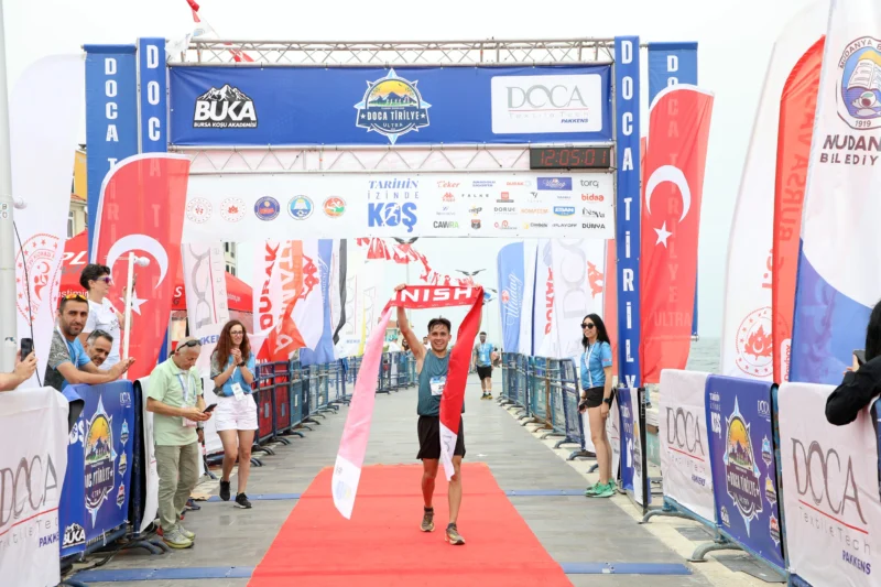 Mudanya Belediyesi’nin ev sahipliğinde gerçekleşen DOCA Tirilye Ultra Koşusu, “Tarihin