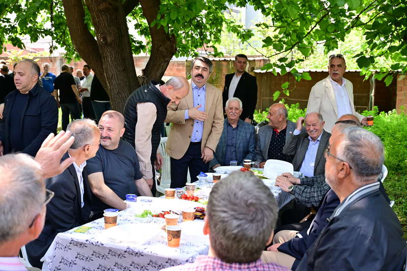 Yıldırım Belediye Başkanı Oktay Yılmaz, ‘Yerinde Yönetim’ vizyonuyla Yıldırım’ı mahalle