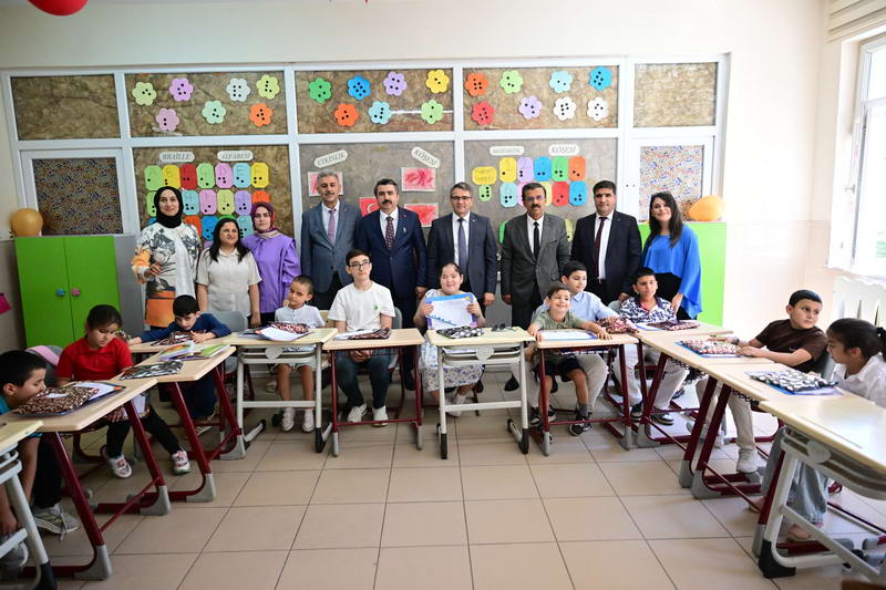 Yıldırım Belediye Başkanı Oktay Yılmaz, Yıldırım İlçe Kaymakamı Metin Esen