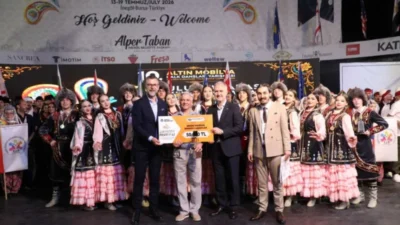 İnegöl Belediyesi’nin düzenlediği 39. Uluslararası Kültür Sanat Festivali kapsamında gerçekleştirilen