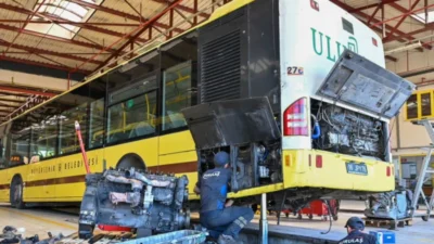 Bursa Büyükşehir Belediyesi, toplu taşıma filosunda araçların ihtiyaç duyduğu bakım