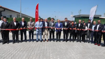 G&ouml;reve geldiği g&uuml;nden bu yana vatandaşlarla doğrudan iletişim kurmaya &ouml;nem