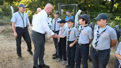 Karacabey Belediyesi'nin "Kamp Seninle Güzel" mottosuyla destek verdiği yaz kampında