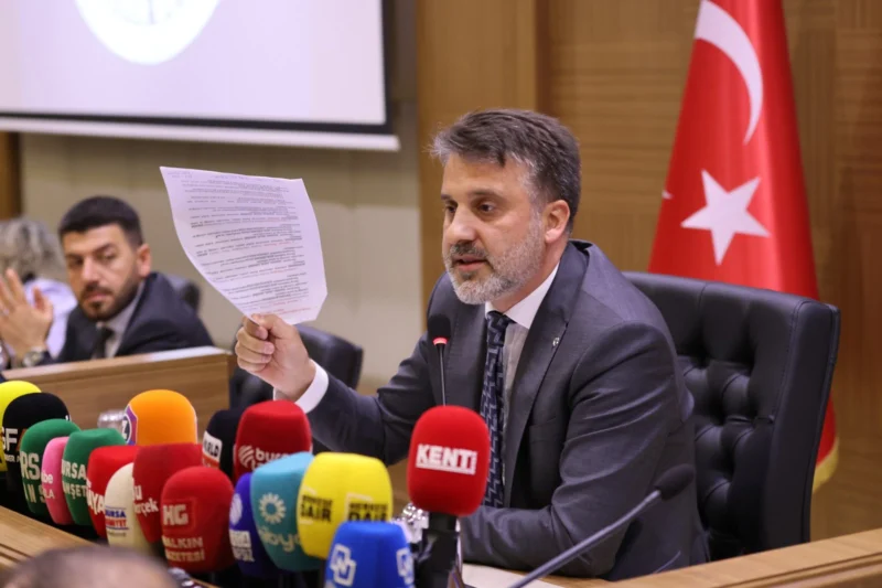 Bursa Büyükşehir Belediyesi Başkan Vekili Şahin Biba, Büyükşehir Belediye Meclisi’nin