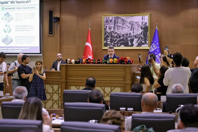 Bursa Büyükşehir Belediyesi Başkan Vekili Şahin Biba başkanlığında gerçekleştirilen toplantıda