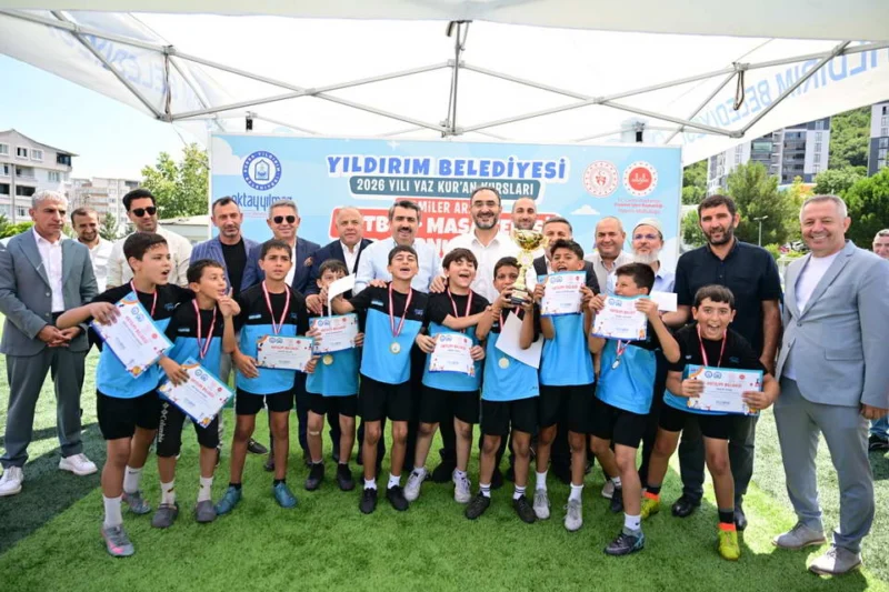 Yıldırım Belediyesi’nin katkılarıyla düzenlenen "Yaz Kur’an Kursları Camiler Arası Futbol