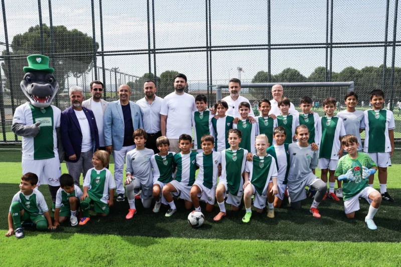 Bursa Büyükşehir Belediyesi, spor kenti kimliğini güçlendirmeye yönelik hayata geçirdiği