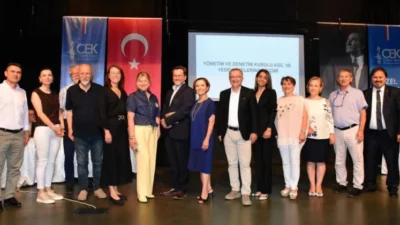 23 eğitim gönüllüsüyle başlayan Çağdaş Eğitim Kooperatifi, 31'inci kuruluş yıl