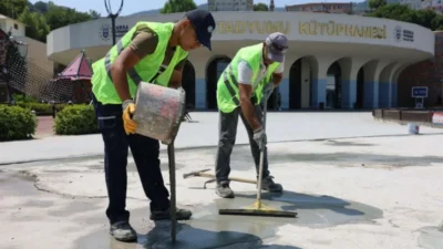 Bursa Büyükşehir Belediyesi, Millet Bahçesi’nde bakım ve onarım ihtiyacı bulunan