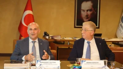 EGEPLASDER Yönetim Kurulu, Ege İhracatçı Birlikleri Koordinatör Başkanı Muhammet Öztürk’ü