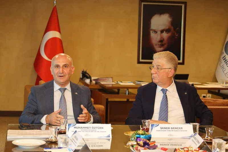 EGEPLASDER Yönetim Kurulu, Ege İhracatçı Birlikleri Koordinatör Başkanı Muhammet Öztürk’ü