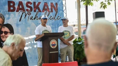 Gemlik Belediye Başkanı Şükrü Deviren, belediyecilikte önceliklerinin hizmet olduğunu vurgulayrak,