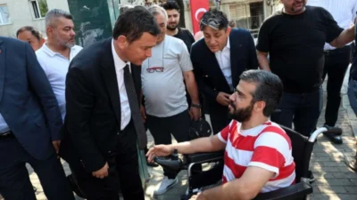 Osmangazi Belediye Başkanı Erkan Aydın, mahalle buluşmaları kapsamında Alemdar Mahallesi’nde