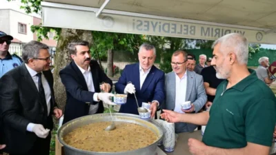 Yıldırım Belediye Başkanı Oktay Yılmaz, Samanlı Mahallesi’nde vatandaşlarla bir araya