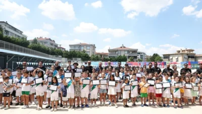 Nilüfer Belediyesi ve Nilüfer Belediyespor Kulübü iş birliğiyle düzenlenen Yaz