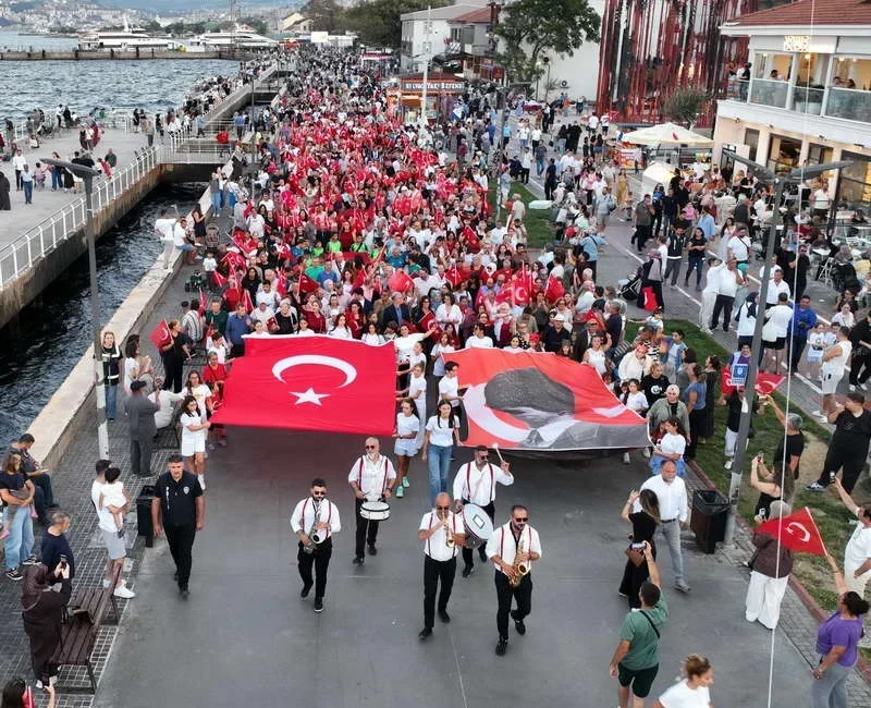 Ulu Önder Gazi Mustafa Kemal Atatürk’ün başkomutanlığında kazanılan Büyük Zafer’in