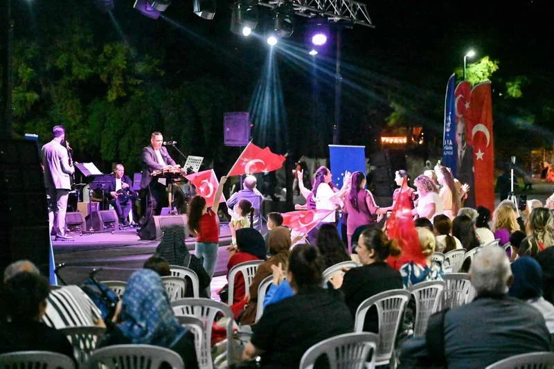 Bursa Büyükşehir Belediyesi, 30 Ağustos Zafer Haftası etkinlikleri kapsamında düzenlediği