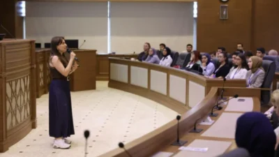 Bursa Büyükşehir Belediyesi, kurum bünyesinde yaz stajı yapan lise ve