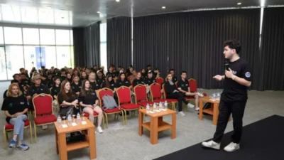 Bursa Büyükşehir Belediyesi, 13 ülkeden 70 yabancı öğrenci ve Türkiye’nin