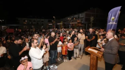 İnegöl Belediyesi’nin Alanyurt köy içi bölgesinde hayata geçirdiği meydan projesi