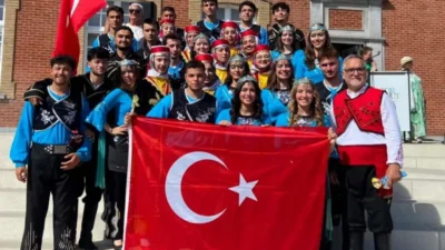 Bursa Uludağ Üniversitesi (BUÜ) Halk Oyunları Topluluğu, Belçika’da düzenlenen Uluslararası