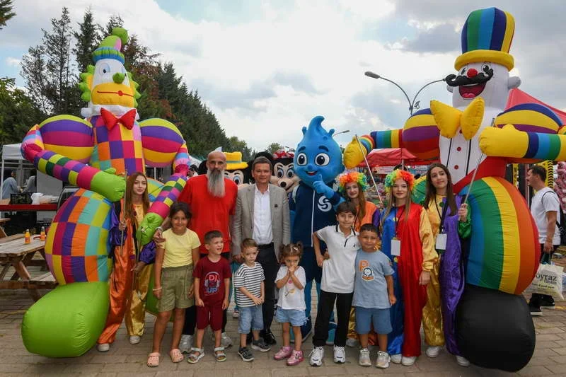 Osmangazi Belediyesi tarafından aileler ve çocuklar için düzenlenen SUKİ Sukaypark