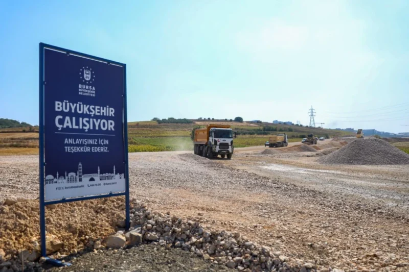 Bursa Büyükşehir Belediyesi, kentsel gelişim bölgelerinde ulaşım ağını güçlendirecek yeni