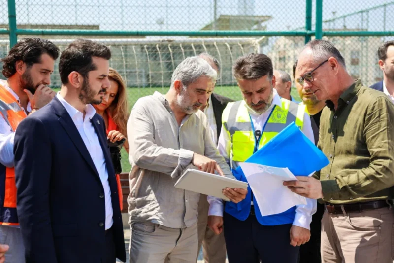 Bursa Büyükşehir Belediyesi Başkan Vekili Şahin Biba, Osmangazi ilçesinde yapımı