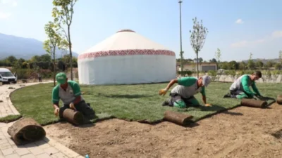 İnegöl Belediyesi’nin Yeniceköy’de bulunan Doğa Sporları ve Turizm Merkezi (DOSTUM)