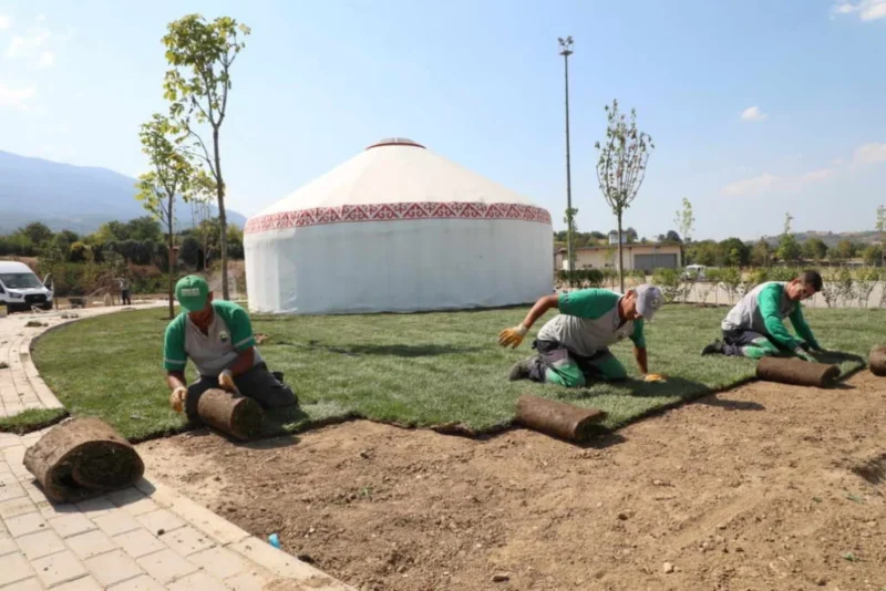 İnegöl Belediyesi’nin Yeniceköy’de bulunan Doğa Sporları ve Turizm Merkezi (DOSTUM)