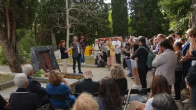 Türk tiyatrosunun duayen ismi Genco Erkal, vefatının ikinci yıl dönümünde