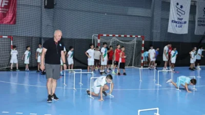 Nilüfer Belediyespor ve Türkiye Hentbol Federasyonu iş birliğiyle hayata geçirilen