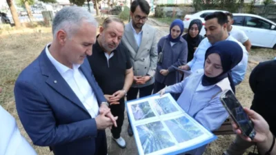 İnegöl Belediyesi, şehrin simgelerinden biri olan Kuğulu Parkı yeniden eski