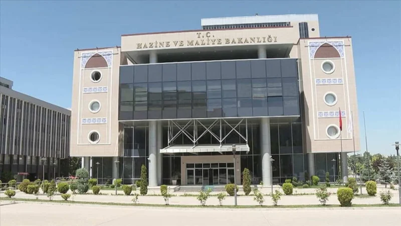 Kariyer Büro Sendikası Genel Başkanı Tolga Akgül, kariyer meslek mensuplarının