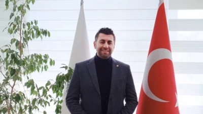 BASK ve Anadolu Eğitim Sendikası Genel Başkanı Mehmet Alper Öğretici,