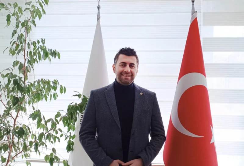 BASK ve Anadolu Eğitim Sendikası Genel Başkanı Mehmet Alper Öğretici,