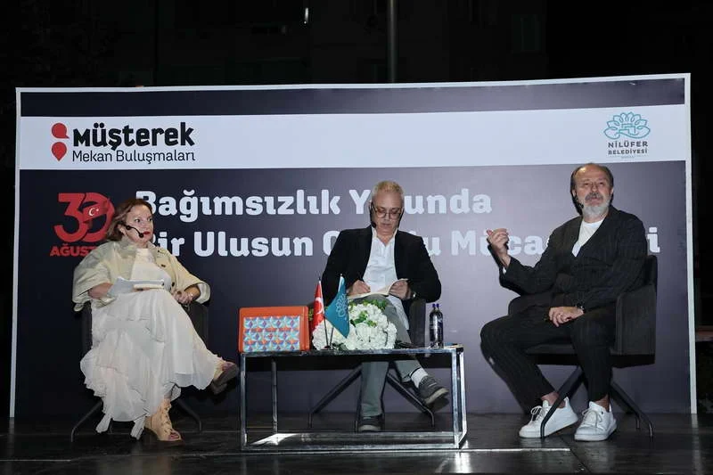 Nilüfer Belediyesi’nin düzenlediği Müşterek Mekan Buluşmaları’nda akademisyen Orhan Şener Deliormanlı,